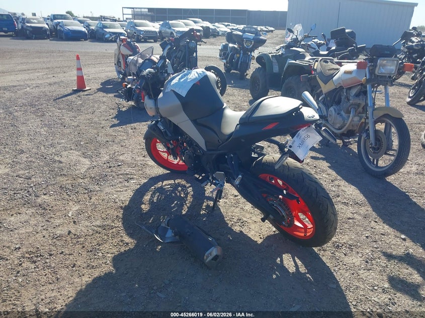 2020 Yamaha Mt-03 VIN MH3RH20Y7LK001075 IAAI salvage auction — REAR END, Salvage Title, sold $1,550 on 2026-07-07 (photo 3)