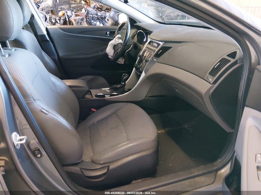 2011 Hyundai Sonata VIN 5NPEC4ACXBH283865 IAAI salvage auction — FRONT END, Clear (Tennessee), sold $275 on 2026-07-06 (photo 5)