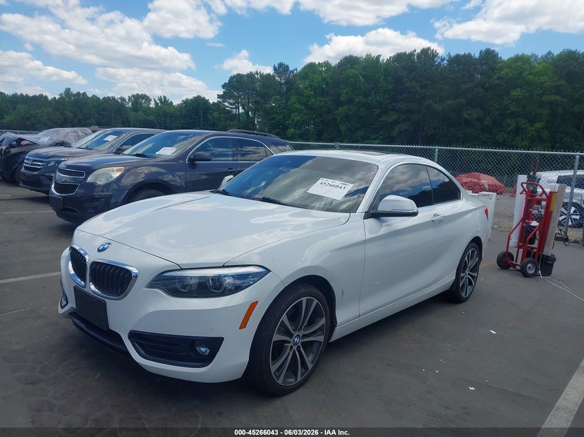 2019 BMW 2er VIN WBA2J1C51KVD10103 IAAI salvage auction — RIGHT SIDE, Salvage Title, sold $6,100 on 2026-07-15 (photo 2)