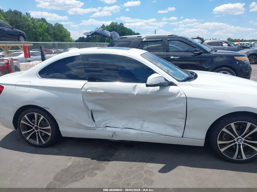 2019 BMW 2er VIN WBA2J1C51KVD10103 IAAI salvage auction — RIGHT SIDE, Salvage Title, sold $6,100 on 2026-07-15 (photo 6)