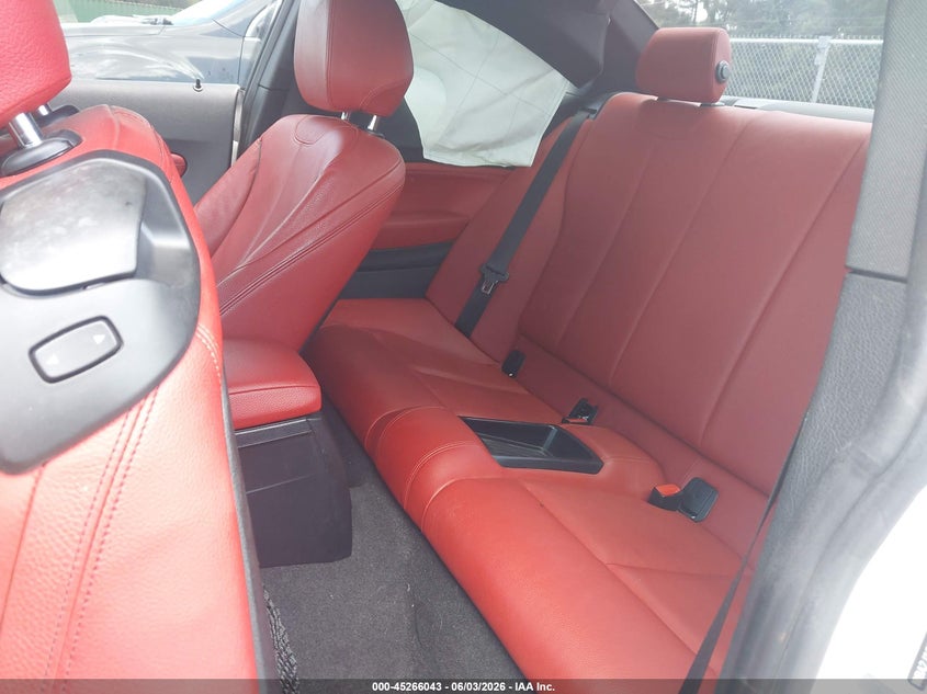 2019 BMW 2er VIN WBA2J1C51KVD10103 IAAI salvage auction — RIGHT SIDE, Salvage Title, sold $6,100 on 2026-07-15 (photo 8)