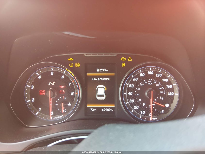 2020 Hyundai Veloster VIN KMHT36AH6LU007457 IAAI salvage auction — RIGHT FRONT, Salvage Title, sold $2,400 on 2026-07-13 (photo 7)
