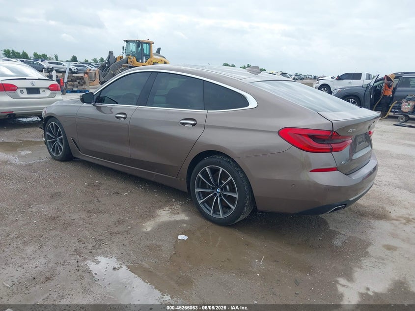 2018 BMW 6er VIN WBAJV6C59JBC99557 IAAI salvage auction — FRONT END, Original (Texas), sold $9,500 on 2026-08-05 (photo 3)