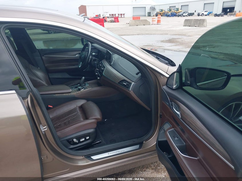 2018 BMW 6er VIN WBAJV6C59JBC99557 IAAI salvage auction — FRONT END, Original (Texas), sold $9,500 on 2026-08-05 (photo 5)