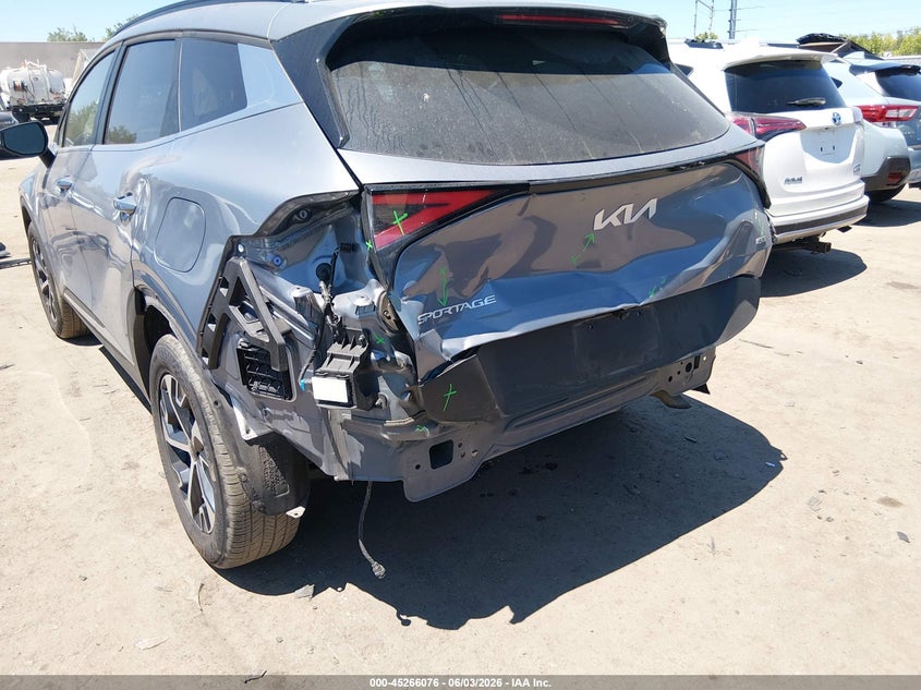 2025 Kia Sportage VIN 5XYK3CDF2SG299424 IAAI salvage auction — REAR END, Salvage Title, sold $11,850 on 2026-07-07 (photo 6)