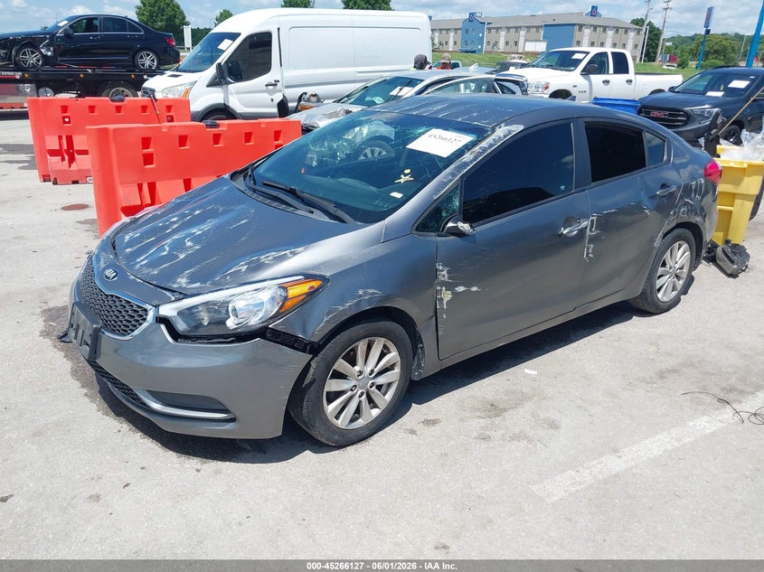 2016 Kia Forte VIN KNAFX4A60G5567545 IAAI salvage auction — ROLLOVER, Salvage Title, sold $250 on 2026-07-07 (photo 2)