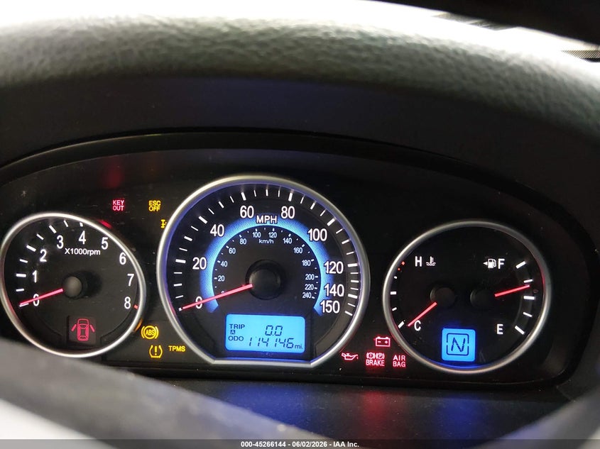 2010 Hyundai Veracruz VIN KM8NUDCC5AU101127 IAAI salvage auction — FRONT END, Bill Of Sale (Alaska), sold $25 on 2026-07-17 (photo 7)