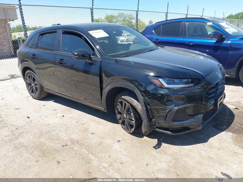 2026 Honda Hr-v VIN 3CZRZ2H58TM739962 IAAI salvage auction — RIGHT FRONT, Clear Claim Paid (Wisconsin), sold $12,000 on 2026-07-28 (photo 1)