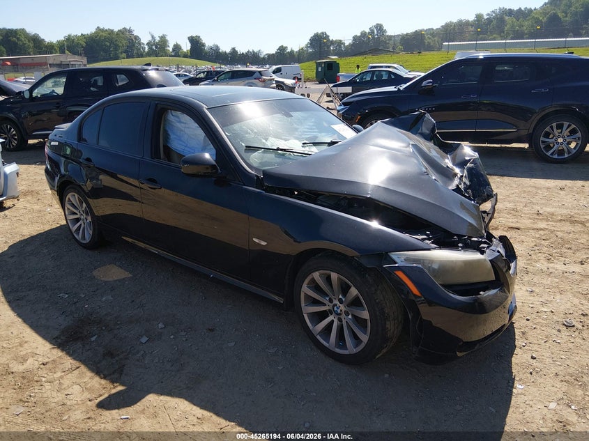 2011 BMW 3er VIN WBAPH7C52BA802194 IAAI salvage auction — FRONT END, Clear (Tennessee), sold $300 on 2026-07-15 (photo 1)
