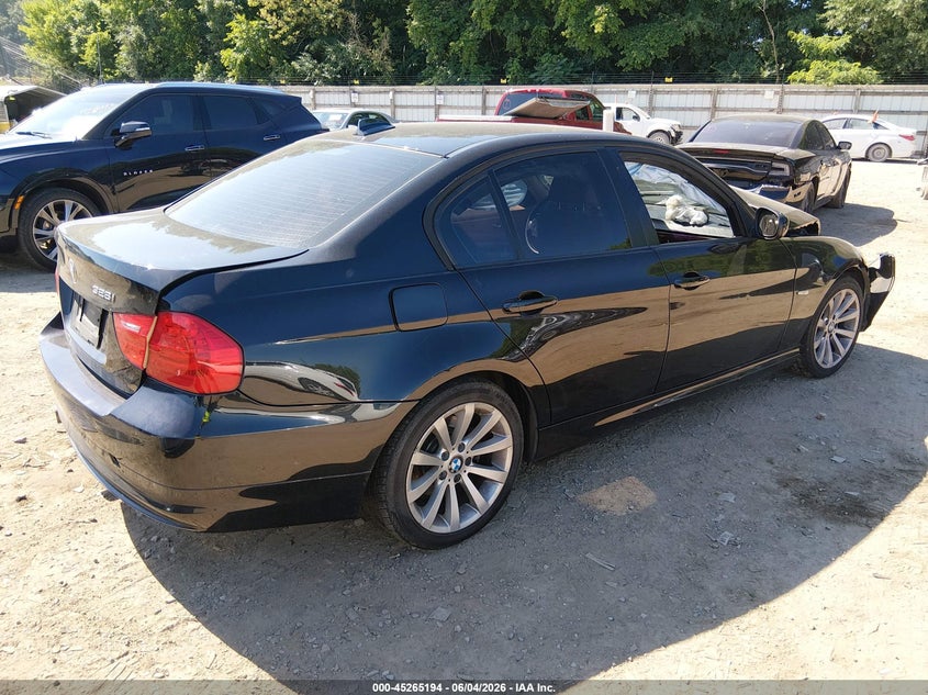 2011 BMW 3er VIN WBAPH7C52BA802194 IAAI salvage auction — FRONT END, Clear (Tennessee), sold $300 on 2026-07-15 (photo 4)