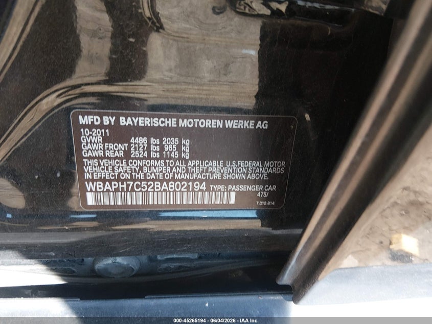 2011 BMW 3er VIN WBAPH7C52BA802194 IAAI salvage auction — FRONT END, Clear (Tennessee), sold $300 on 2026-07-15 (photo 9)