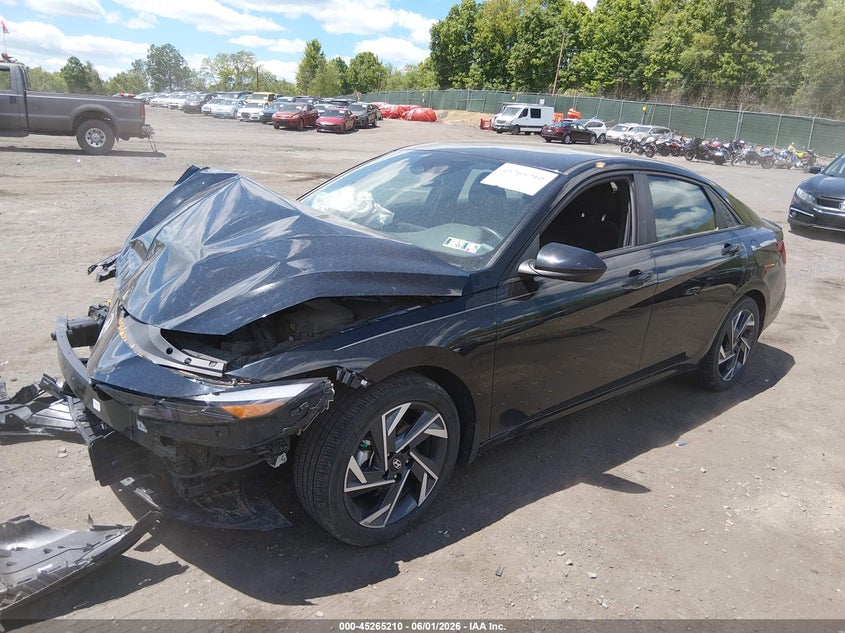 2025 Hyundai Elantra VIN KMHLM4DG2SU993606 IAAI salvage auction — FRONT END, Salvage Title, sold $3,100 on 2026-07-31 (photo 2)