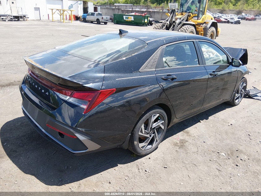 2025 Hyundai Elantra VIN KMHLM4DG2SU993606 IAAI salvage auction — FRONT END, Salvage Title, sold $3,100 on 2026-07-31 (photo 4)