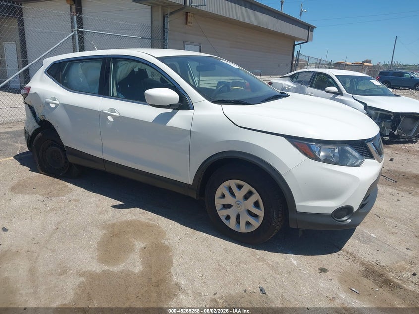 2019 Nissan Rogue VIN JN1BJ1CR8KW317369 IAAI salvage auction — RIGHT REAR, Salvage Title, sold $1,300 on 2026-07-09 (photo 1)