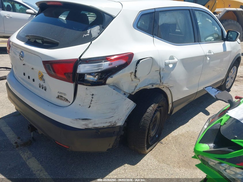 2019 Nissan Rogue VIN JN1BJ1CR8KW317369 IAAI salvage auction — RIGHT REAR, Salvage Title, sold $1,300 on 2026-07-09 (photo 6)