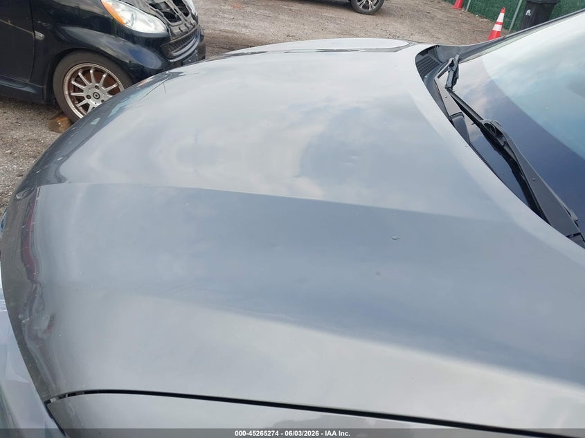 2017 Nissan Rogue VIN JN8AT2MV5HW253924 IAAI salvage auction — HAIL, Salvage Title, sold $2,850 on 2026-07-10 (photo 6)