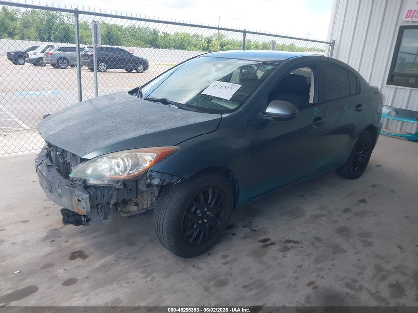2013 Mazda 3 VIN JM1BL1TG1D1778578 IAAI salvage auction — FRONT END, Salvage Title, sold $575 on 2026-07-17 (photo 2)