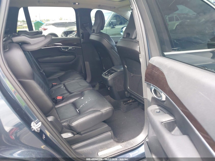 2019 Volvo Xc90 VIN YV4102PK5K1486418 IAAI salvage auction — LEFT SIDE, Salvage Title, sold $6,400 on 2026-08-21 (photo 8)