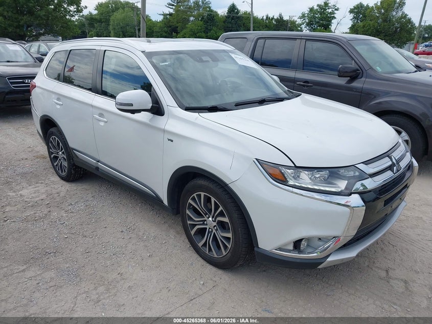 2017 Mitsubishi Outlander VIN JA4JZ4AX6HZ039867 IAAI salvage auction — REAR END, Salvage (Illinois), sold $2,900 on 2026-07-28 (photo 1)