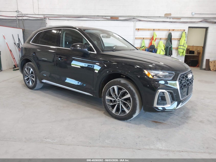 2024 Audi Q5 VIN WA1GAAFY9R2091747 IAAI salvage auction — LEFT FRONT, Mv-907A (New York), sold $25 on 2026-07-29 (photo 1)
