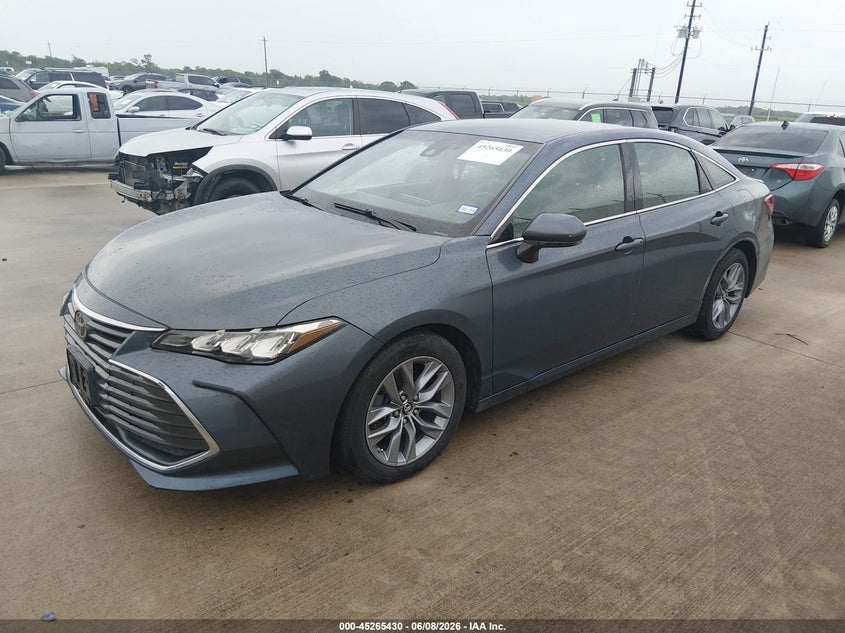 2019 Toyota Avalon VIN 4T1BZ1FB9KU032806 IAAI salvage auction — HAIL, Salvage Title, sold $6,500 on 2026-07-31 (photo 2)