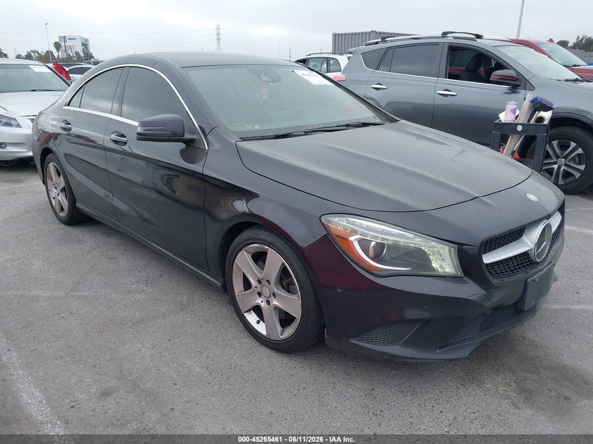 2015 Mercedes-benz Cla-klasse VIN WDDSJ4GB2FN174593 IAAI salvage auction — SIDE, Salvage Title, sold $1,975 on 2026-07-23 (photo 1)