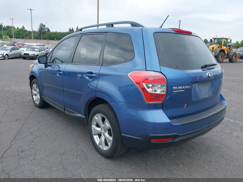 2015 Subaru Forester VIN JF2SJADC5FH818965 IAAI salvage auction — RIGHT FRONT, Salvage Title, sold $2,050 on 2026-07-16 (photo 3)