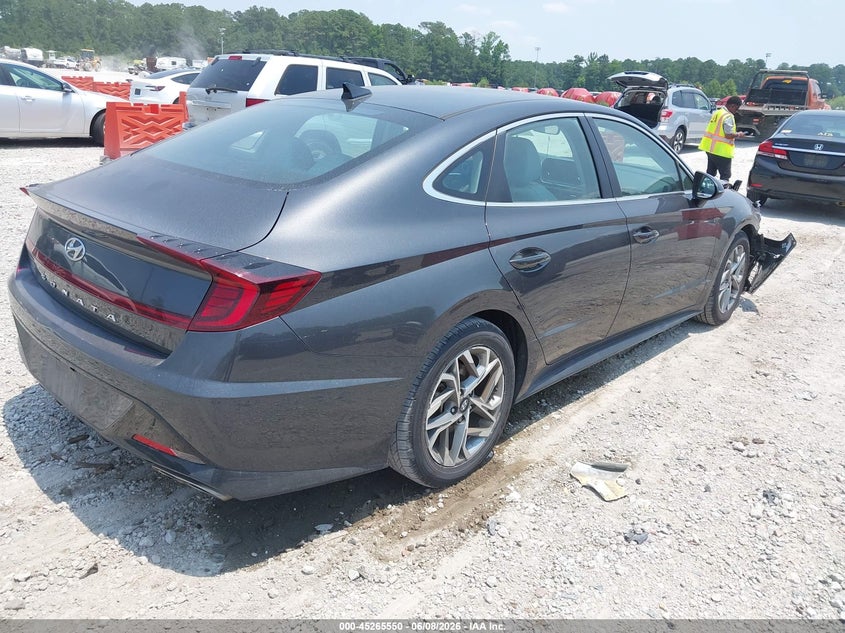 2021 Hyundai Sonata VIN 5NPEL4JA2MH114425 IAAI salvage auction — RIGHT FRONT, Salvage Title, sold $5,100 on 2026-07-14 (photo 4)
