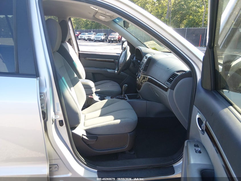 2011 Hyundai Santa fe VIN 5XYZGDAB5BG035740 IAAI salvage auction — LEFT FRONT, Salvage (South Carolina), sold $1,300 on 2026-07-19 (photo 5)