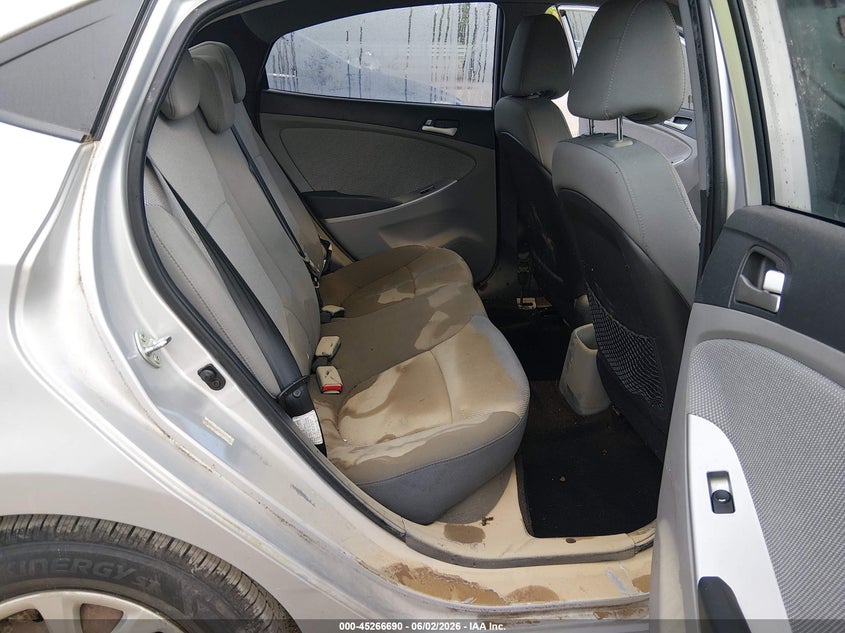 2013 Hyundai Accent VIN KMHCT4AE3DU501030 IAAI salvage auction — WATER/FLOOD, Salvage Title, sold $300 on 2026-07-15 (photo 8)