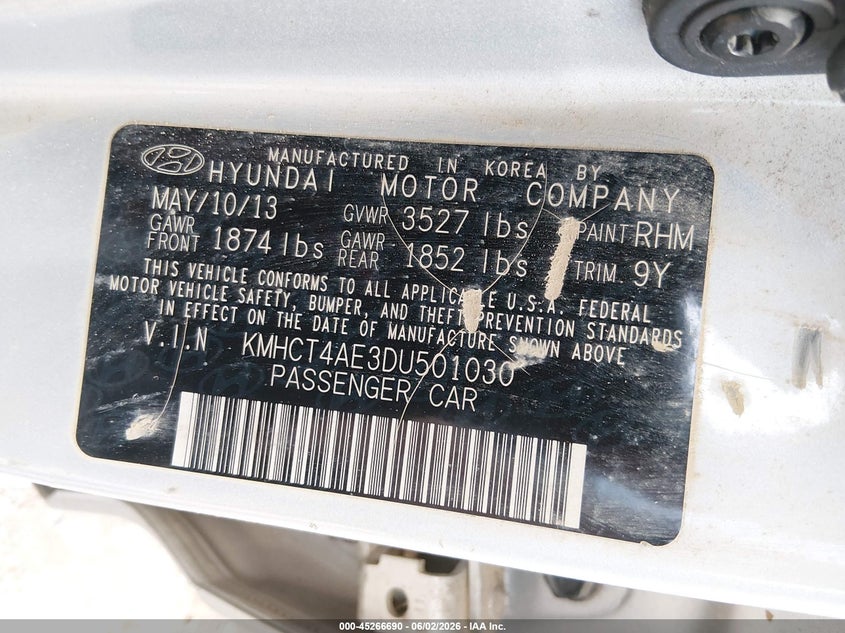 2013 Hyundai Accent VIN KMHCT4AE3DU501030 IAAI salvage auction — WATER/FLOOD, Salvage Title, sold $300 on 2026-07-15 (photo 9)