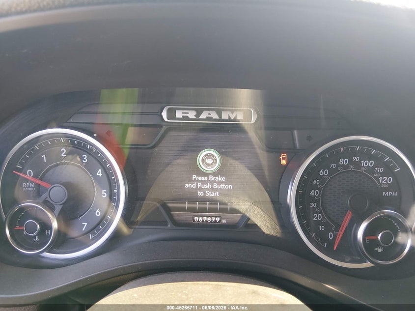 2022 Ram 1500 VIN 1C6SRFRT1NN366811 IAAI salvage auction — FRONT END, Salvage Title, sold $11,000 on 2026-07-12 (photo 7)