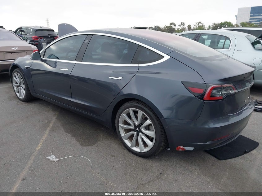 2018 Tesla Model 3 VIN 5YJ3E1EA2JF015107 IAAI salvage auction — RIGHT FRONT, Salvage (California), sold $4,100 on 2026-08-02 (photo 3)