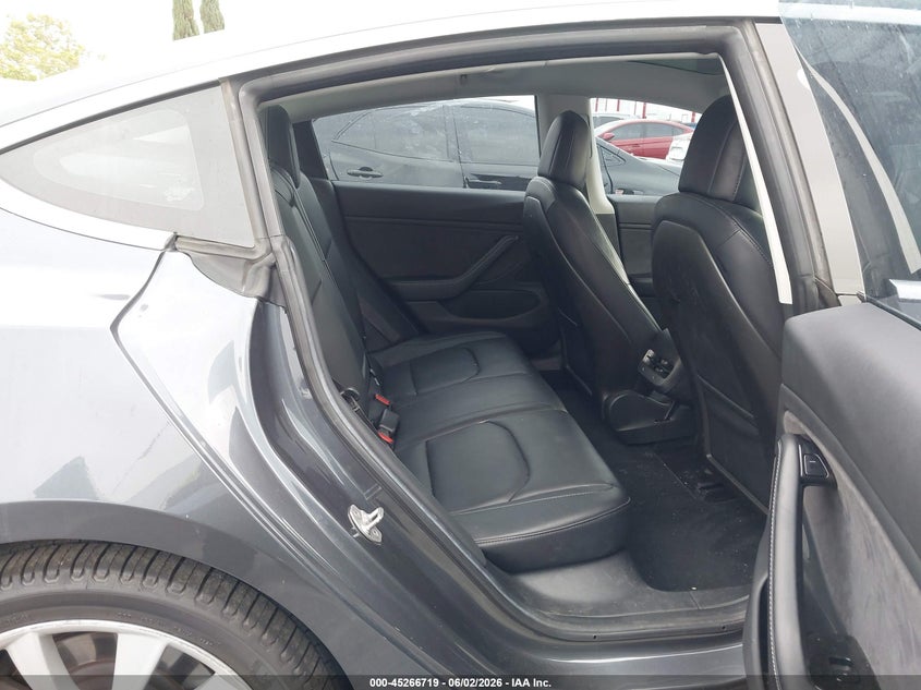 2018 Tesla Model 3 VIN 5YJ3E1EA2JF015107 IAAI salvage auction — RIGHT FRONT, Salvage (California), sold $4,100 on 2026-08-02 (photo 8)