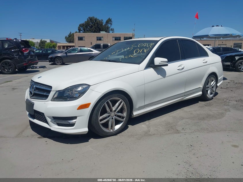 2014 Mercedes-benz C class VIN WDDGF4HB6EG219561 IAAI salvage auction — REAR END, Lien Papers (California), sold $300 on 2026-07-13 (photo 2)