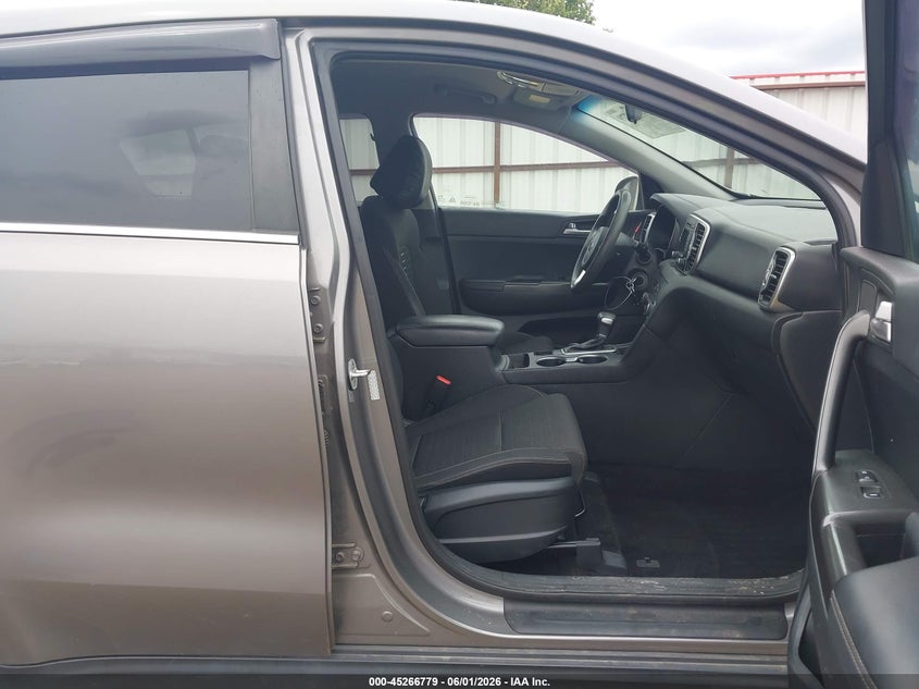 2018 Kia Sportage VIN KNDPMCAC1J7472908 IAAI salvage auction — REAR END, Salvage Title, sold $2,750 on 2026-07-07 (photo 5)