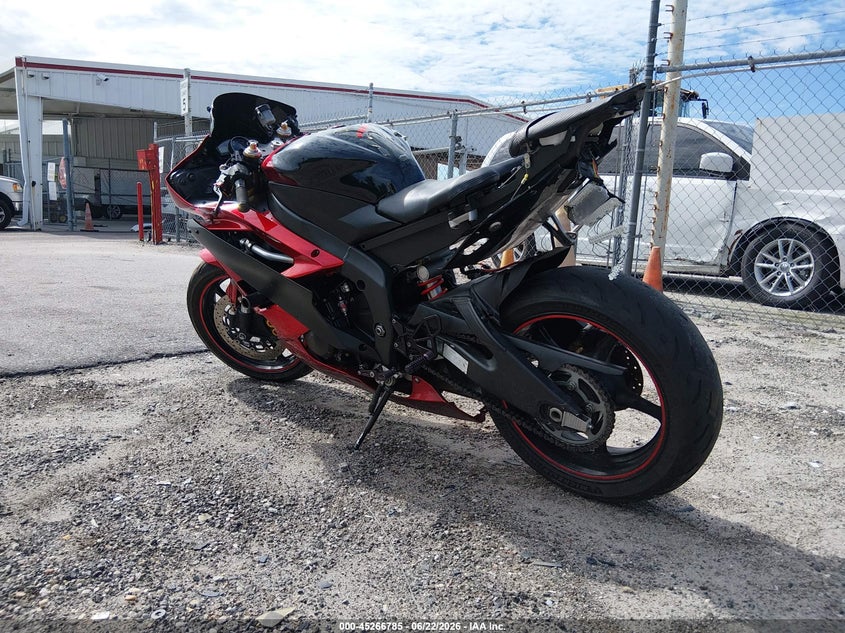 2007 Yamaha Yzfr6 VIN JYARJ12E77A011130 IAAI salvage auction — REAR END, Rebuildable (Florida), sold $2,550 on 2026-07-07 (photo 3)