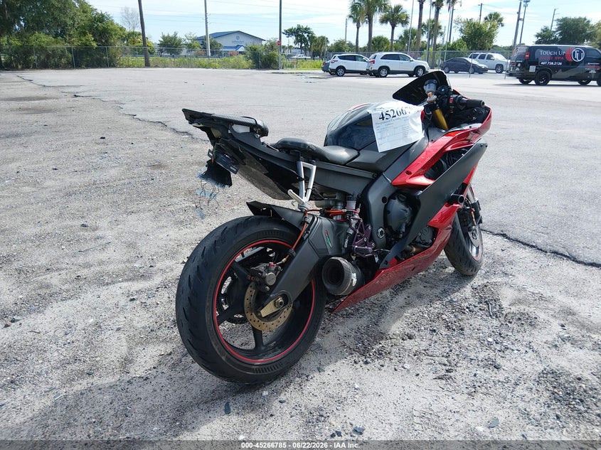 2007 Yamaha Yzfr6 VIN JYARJ12E77A011130 IAAI salvage auction — REAR END, Rebuildable (Florida), sold $2,550 on 2026-07-07 (photo 4)