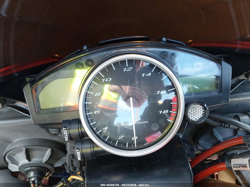 2007 Yamaha Yzfr6 VIN JYARJ12E77A011130 IAAI salvage auction — REAR END, Rebuildable (Florida), sold $2,550 on 2026-07-07 (photo 7)