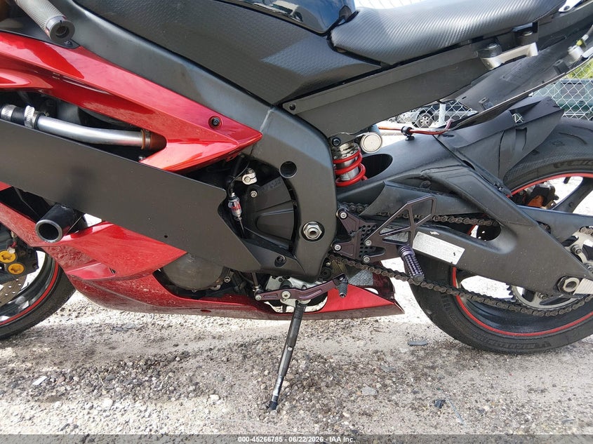2007 Yamaha Yzfr6 VIN JYARJ12E77A011130 IAAI salvage auction — REAR END, Rebuildable (Florida), sold $2,550 on 2026-07-07 (photo 9)