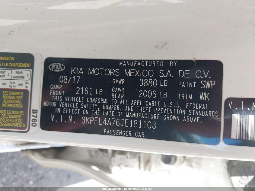 2018 Kia Forte VIN 3KPFL4A76JE181103 IAAI salvage auction — BIOHAZARD/CHEMICAL, Salvage (Oregon), sold $1,200 on 2026-07-25 (photo 9)