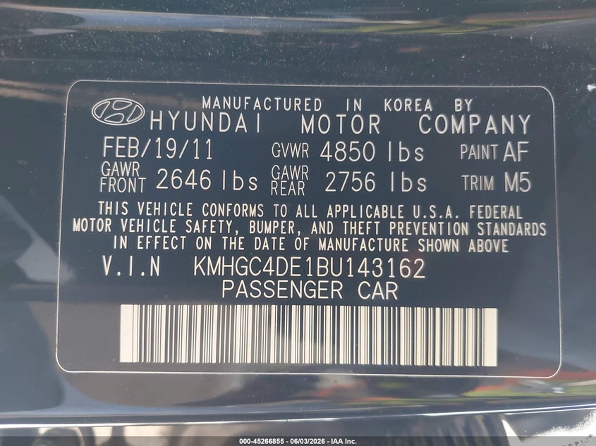 2011 Hyundai Genesis VIN KMHGC4DE1BU143162 IAAI salvage auction — SIDE, Salvage (California), sold $550 on 2026-07-22 (photo 9)