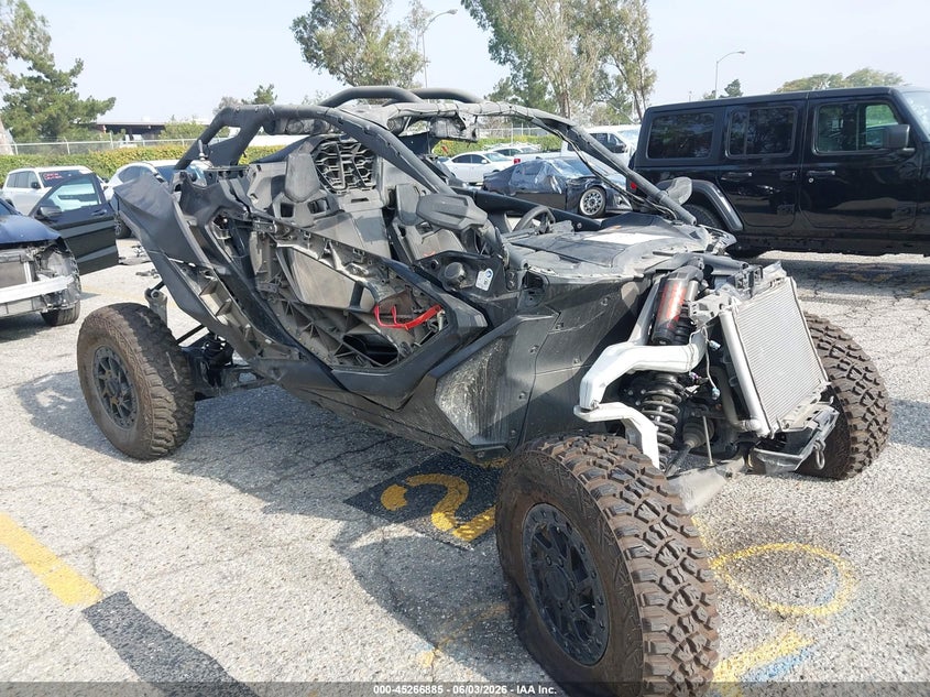 2024 Can-am/ brp Maverick VIN 3JB8XAT28RE001566 — IAAI salvage auction photo