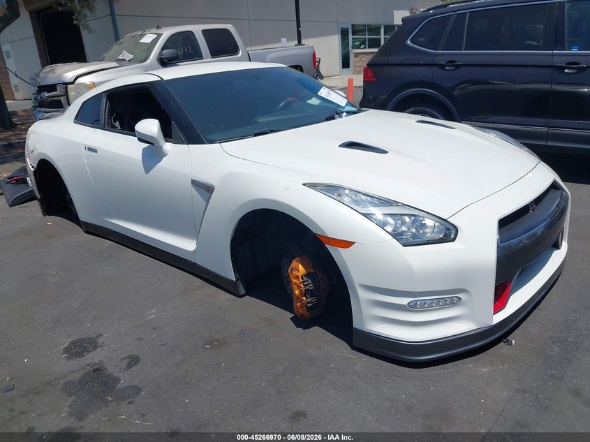 2015 Nissan Gt-r VIN JN1AR5EF9FM280834 — IAAI salvage auction photo