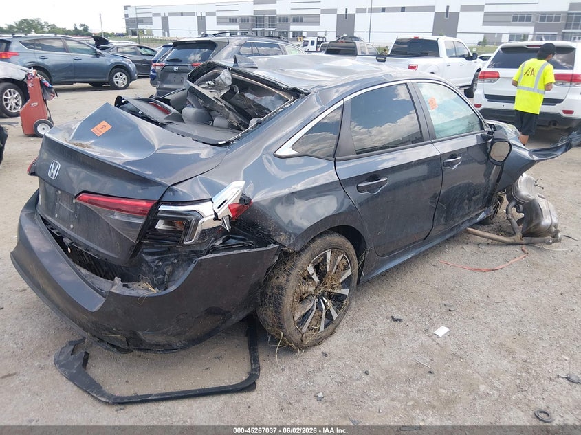 2022 Honda Civic VIN JHMFE1F76NX007182 IAAI salvage auction — BIO HAZARD, Salvage Title, sold $1,025 on 2026-07-14 (photo 4)