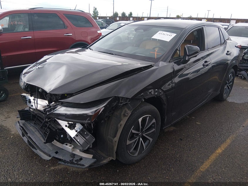 2023 Lexus Rz VIN JTJAAAAB7PA017760 IAAI salvage auction — RIGHT FRONT, Salvage Title, sold $14,500 on 2026-07-16 (photo 2)