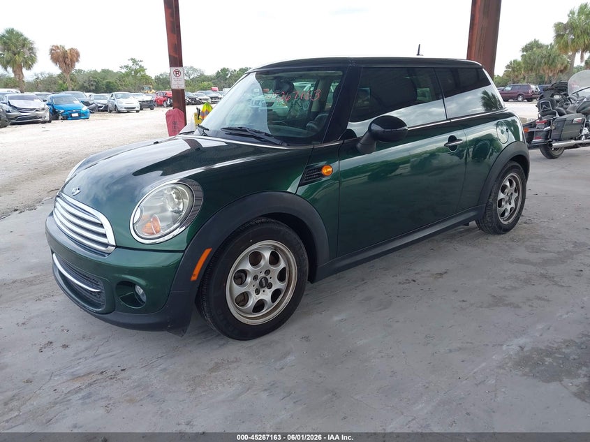 2012 Mini Cooper VIN WMWSU3C58CT368206 IAAI salvage auction — NORMAL WEAR, Clear (Florida), sold $475 on 2026-07-07 (photo 2)
