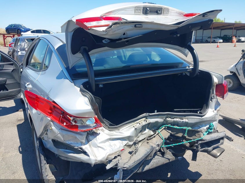 2017 Kia Optima VIN KNAGT4L38H5133071 IAAI salvage auction — REAR END, Salvage Title, sold $1,150 on 2026-07-08 (photo 6)