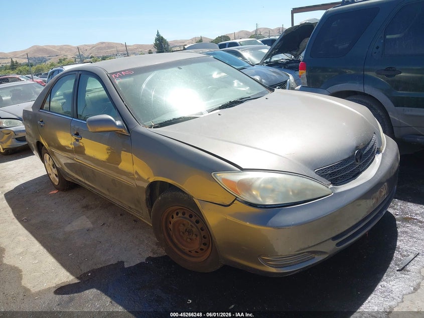 2003 Toyota Camry VIN 4T1BE32K73U661754 IAAI salvage auction — NORMAL WEAR, Clear - Dealer Only (California), sold $475 on 2026-07-09 (photo 1)