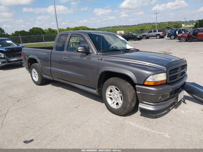 2004 Dodge Dakota VIN 1D7GL32K44S553742 IAAI salvage auction — FRONT END, Salvage (Missouri), sold $800 on 2026-07-09 (photo 1)